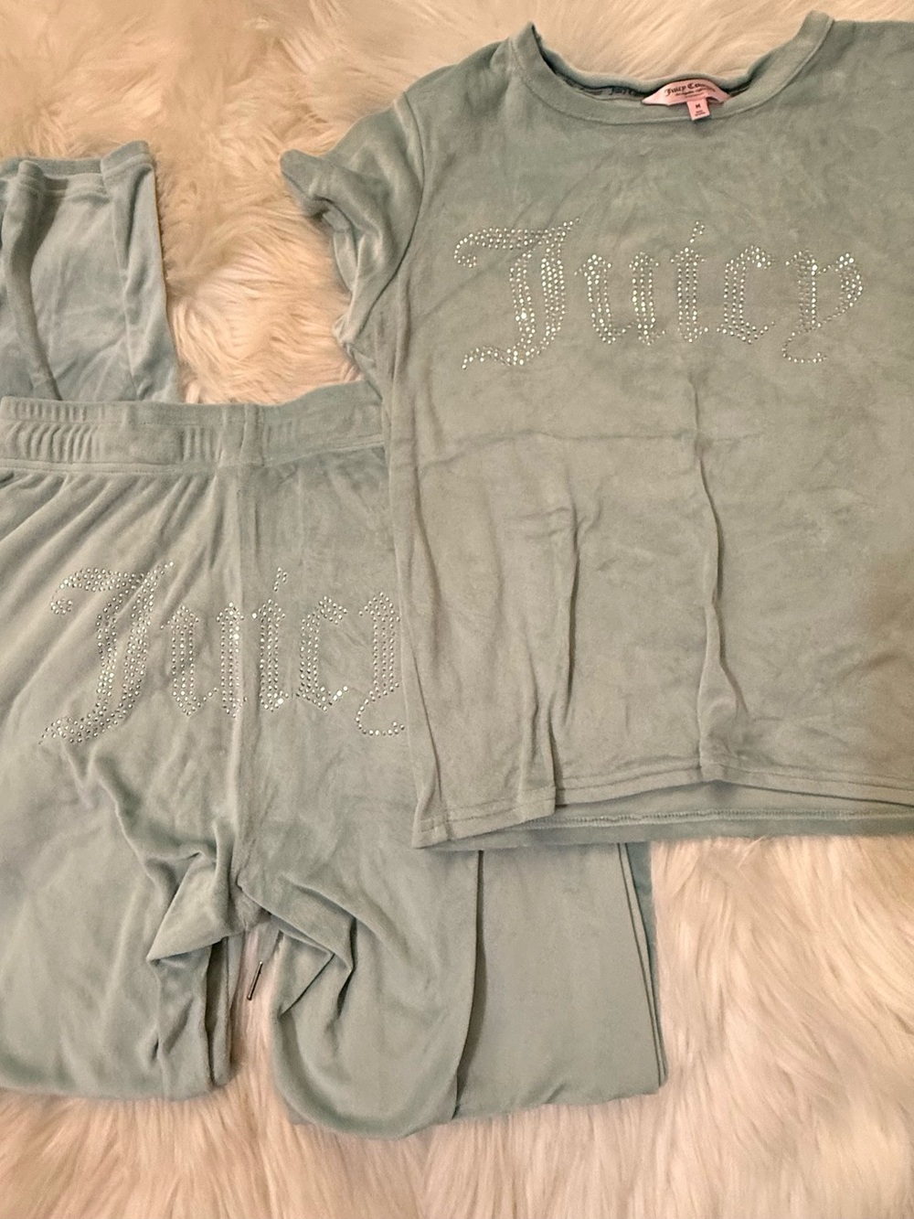 Juicy Couture Women's Light Blue Velour jogSet with Logo Rhinestones